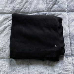 Lululemon divinity scarf/poncho/wrap